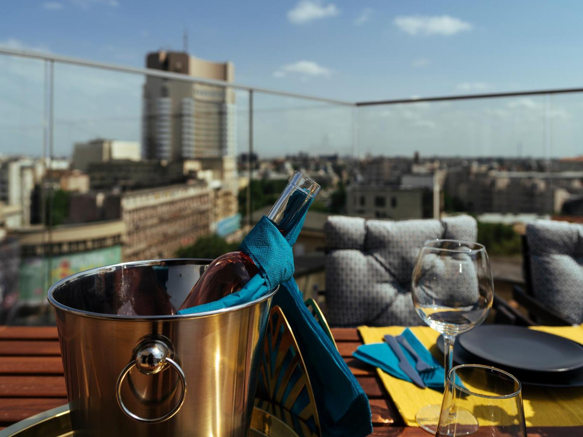 Wilson Old City Roof Top Bucharest Exterior photo