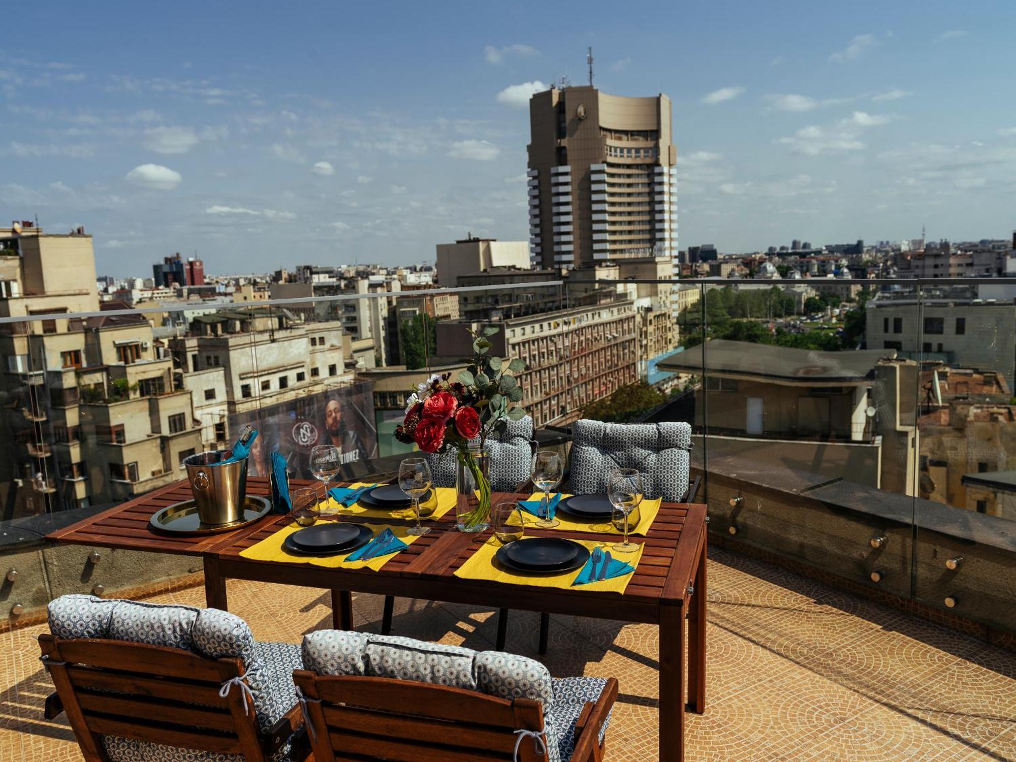 Wilson Old City Roof Top Bucharest Exterior photo